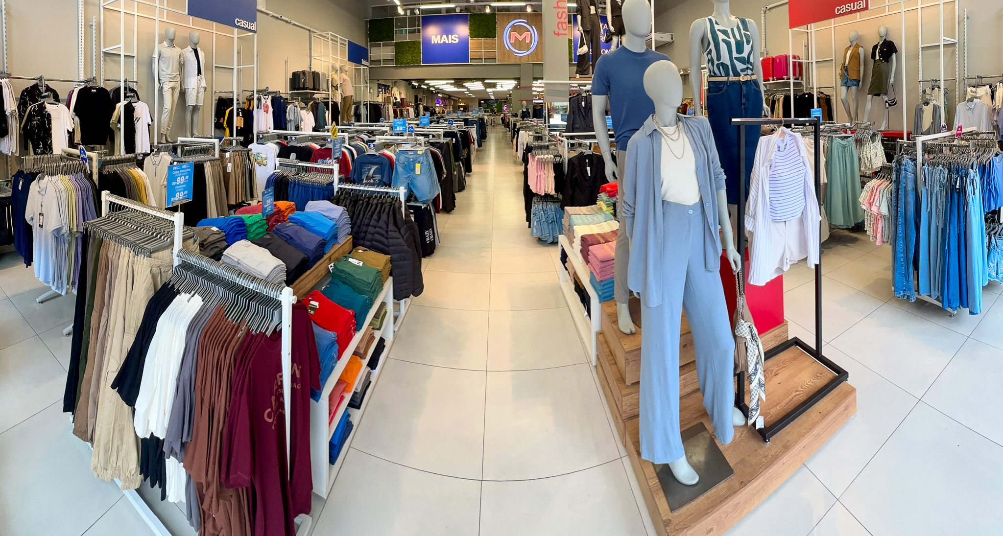 Interior da Loja Mais Econômica